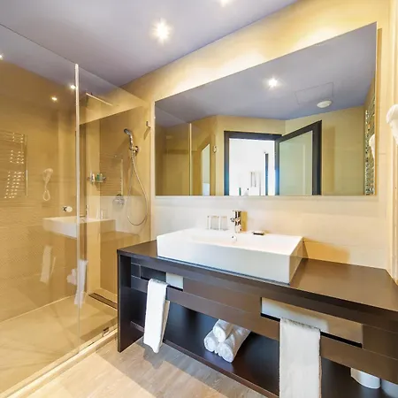 Marins Playa Otel 4*