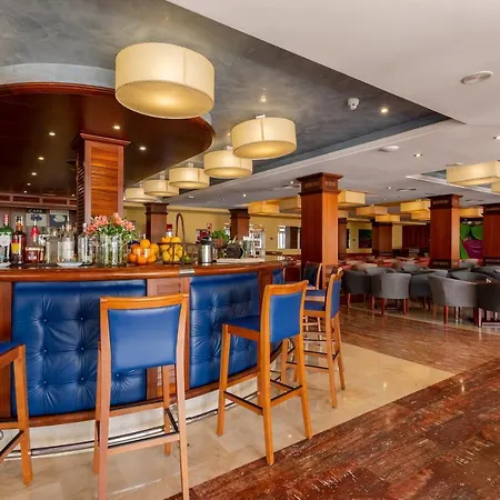 Marins Playa Готель 4*