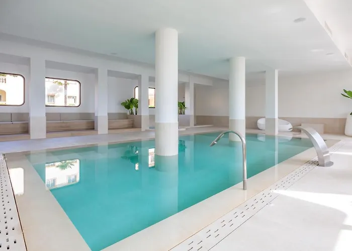 Marins Playa 4* كالا مييور