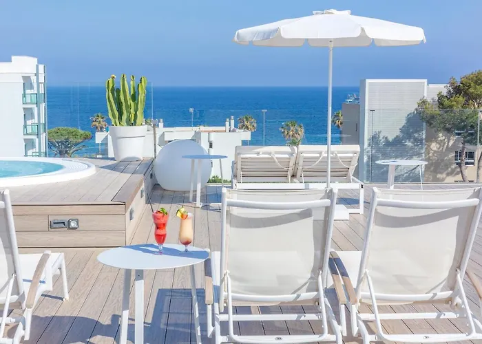 Marins Playa كالا مييور