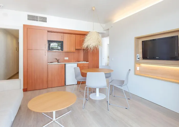 Marins Playa كالا مييور