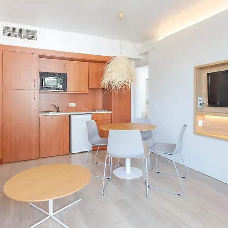 Marins Playa 卡拉米洛