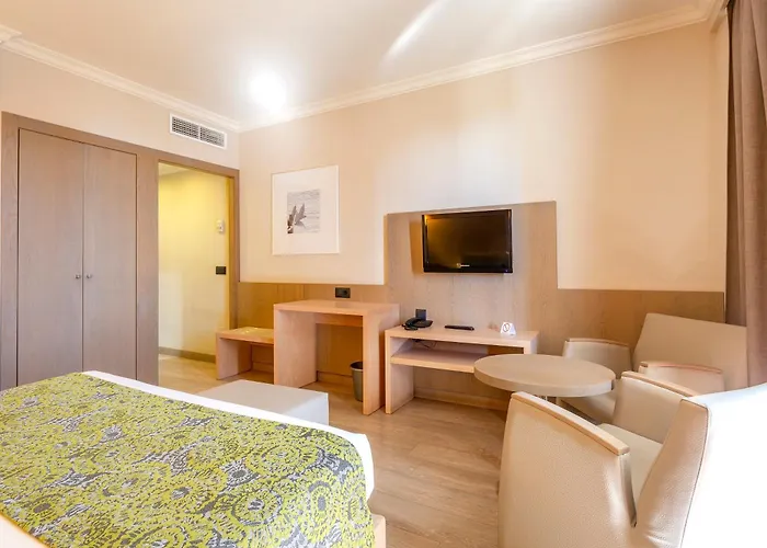 Marins Playa Ξενοδοχείο 4*