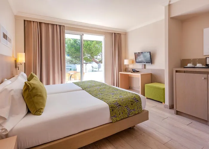 Marins Playa Ξενοδοχείο 4*